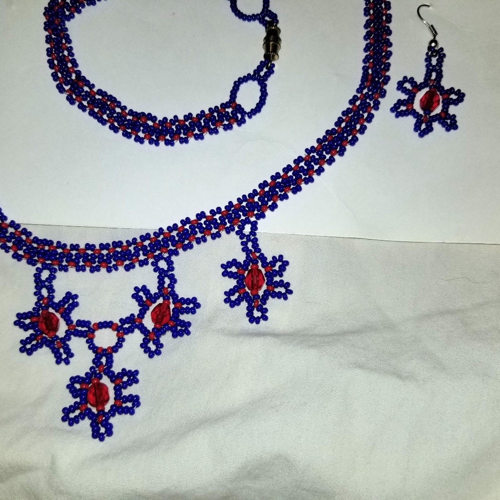 Jewelry Set - Picture 5 of 6